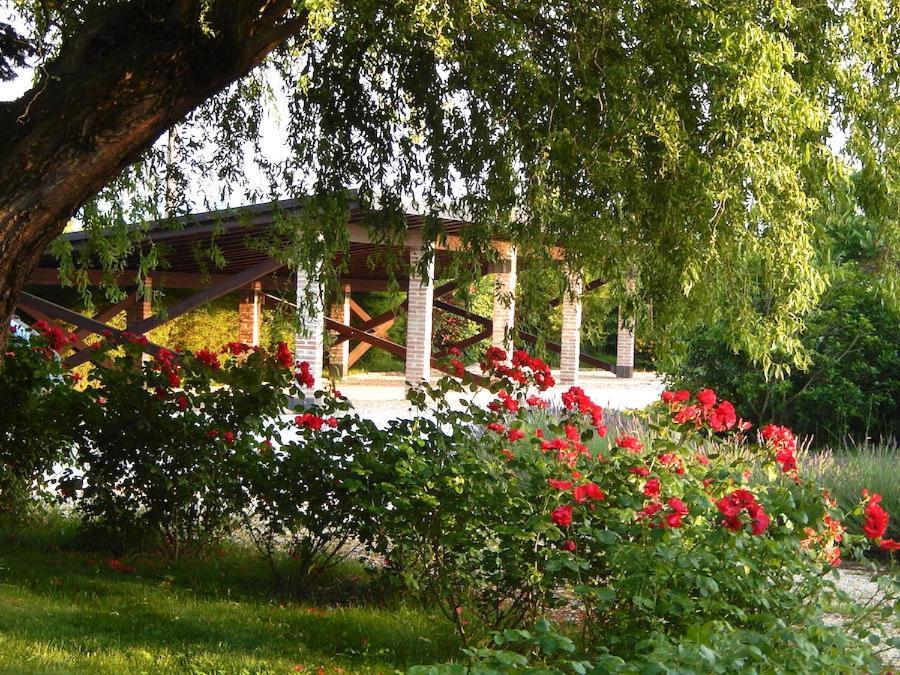 Locanda Del Toro Calderara di Reno Exterior photo