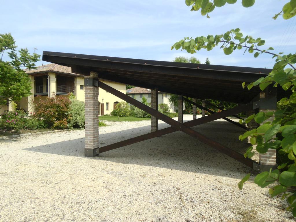 Locanda Del Toro Calderara di Reno Exterior photo