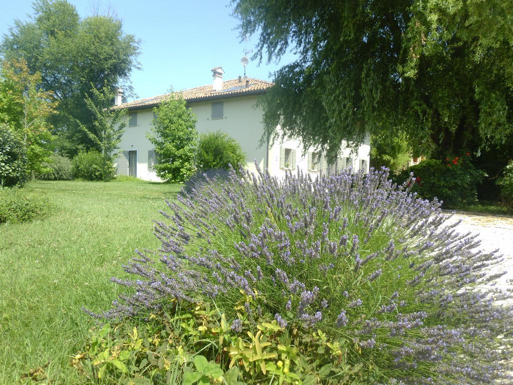 Locanda Del Toro Calderara di Reno Exterior photo
